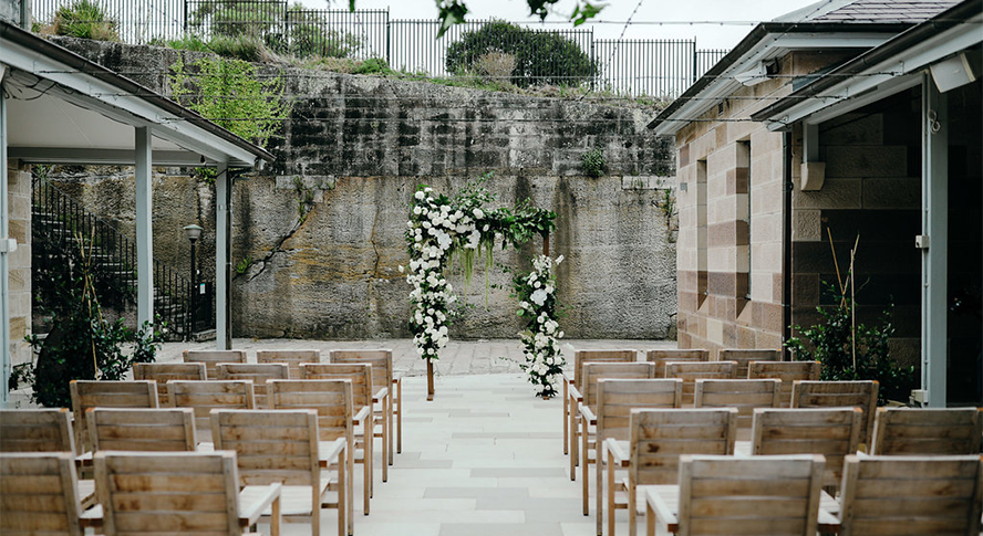 Rustic wedding theme ideas