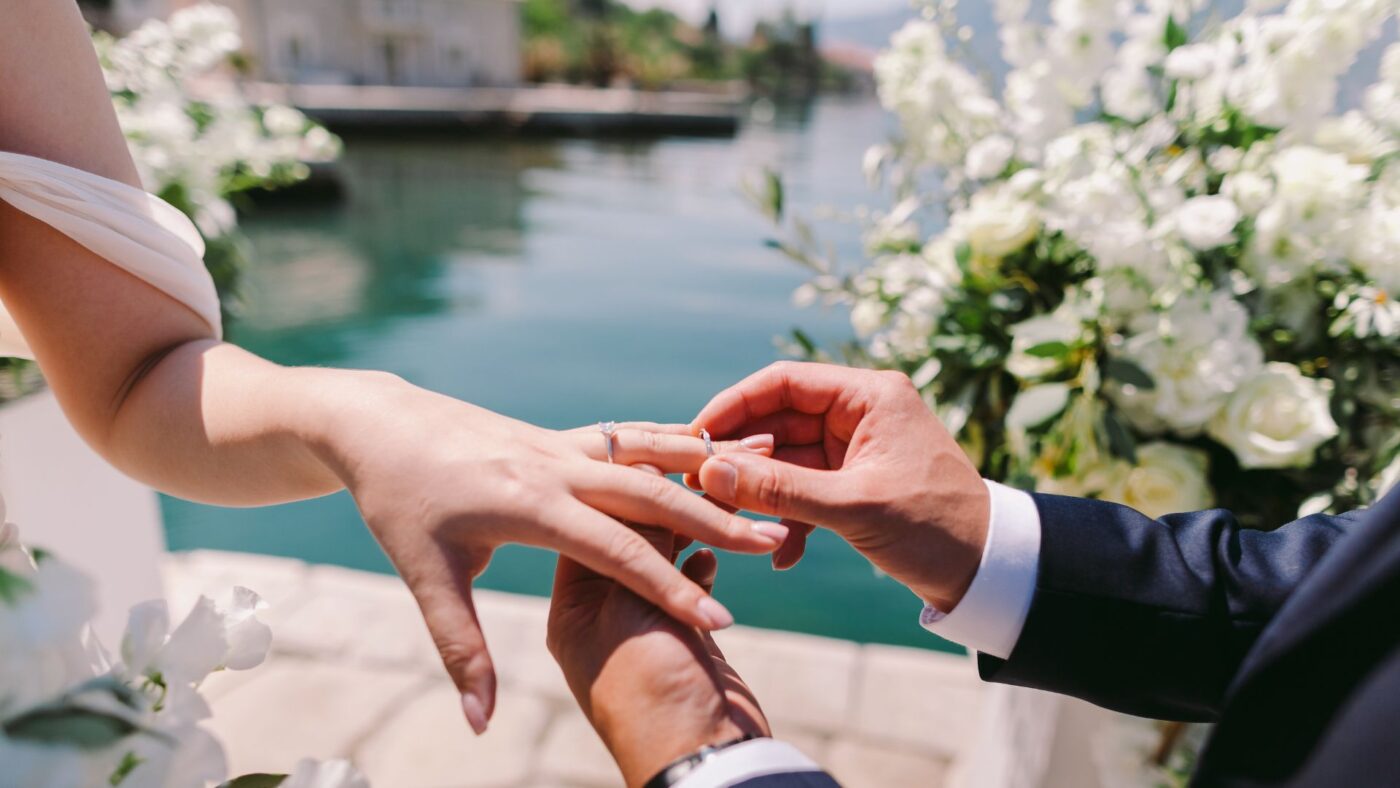 wedding ring