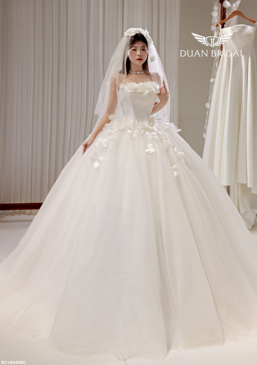 Petal - sleeveless ball gown wedding dress - 3