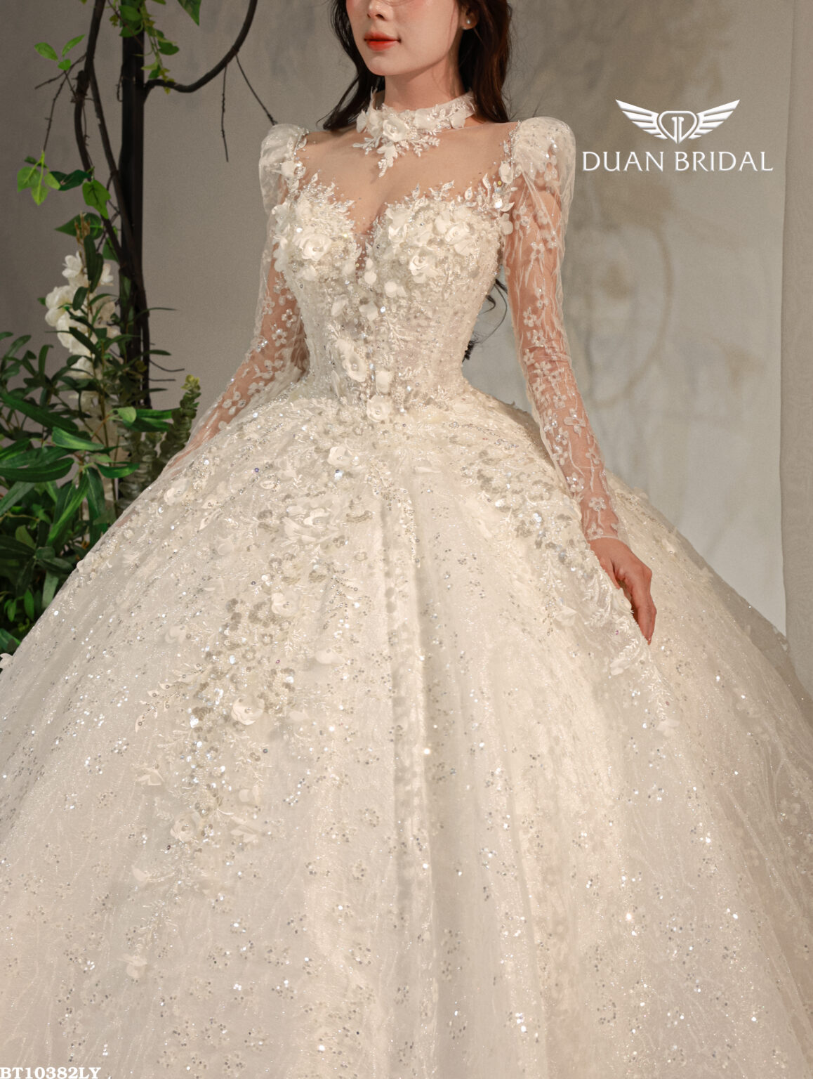 Ysolde - long sleeve ball gown wedding dress - 3