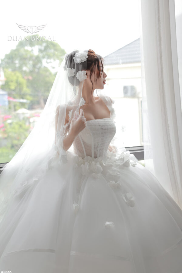 Blissia - sleeveless ball gown wedding dress - 2