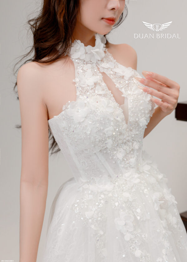 Lazra - sleeveless A-line wedding dress - 2