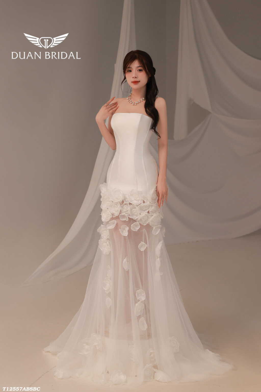 Amara - sleeveless mermaid wedding dress - 2