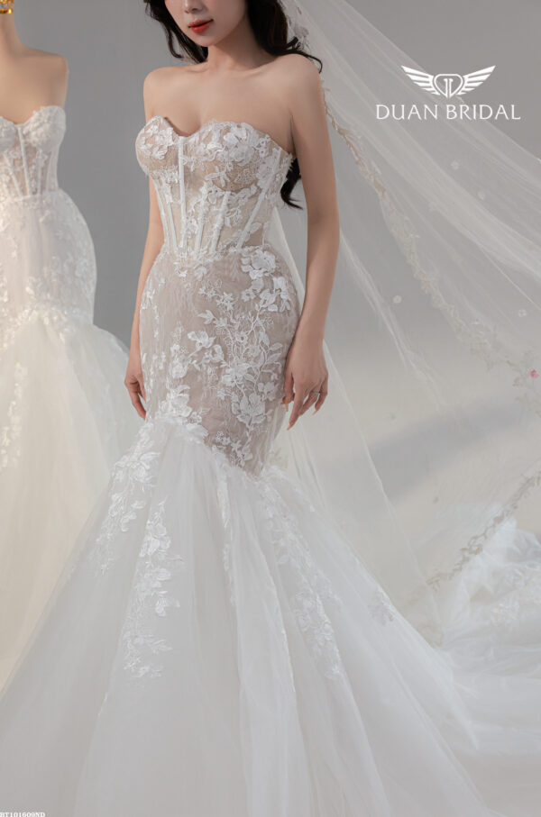 Astraea - sleeveless mermaid wedding dress - 2