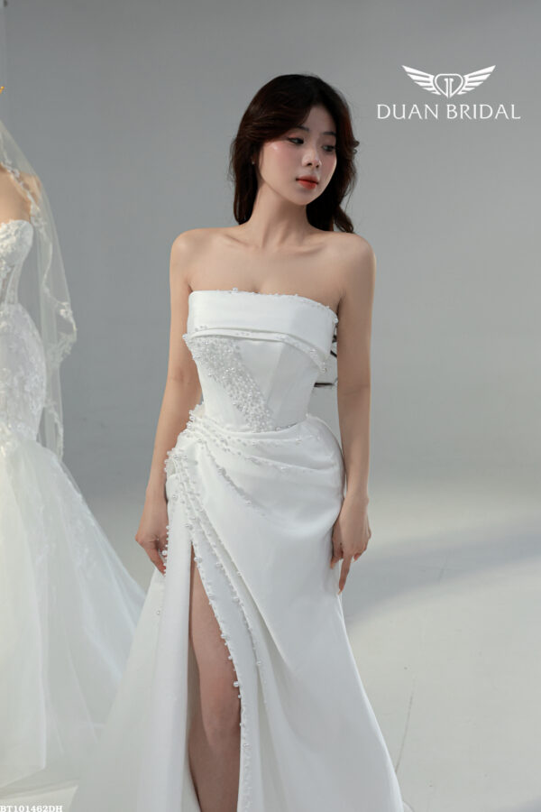 Willow - sleeveless mermaid wedding dress