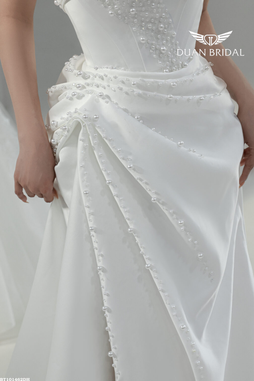 Willow - sleeveless mermaid wedding dress - 2