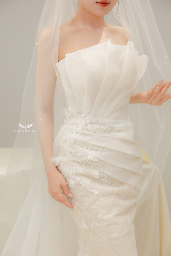 Lumira - Sleeveless mermaid wedding dress
