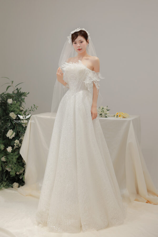 Glissa - Off-shoulder A-line wedding dress