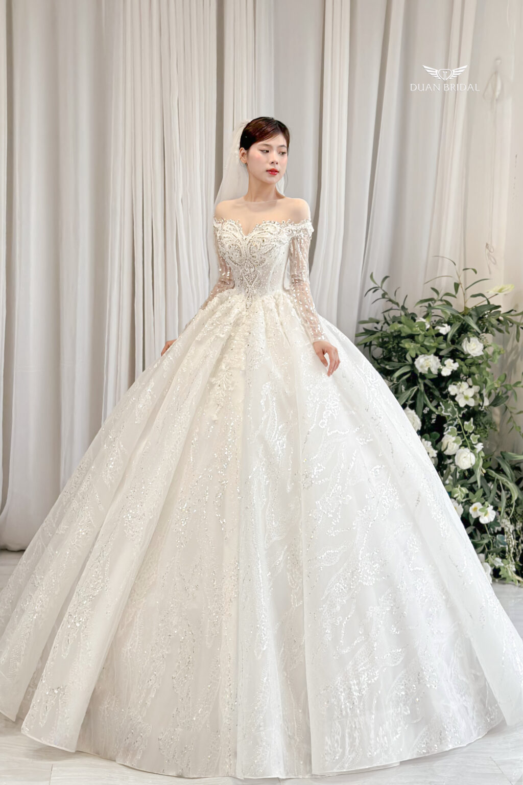 Maevia - Off-shoulder long sleeve ball gown wedding dress - 4