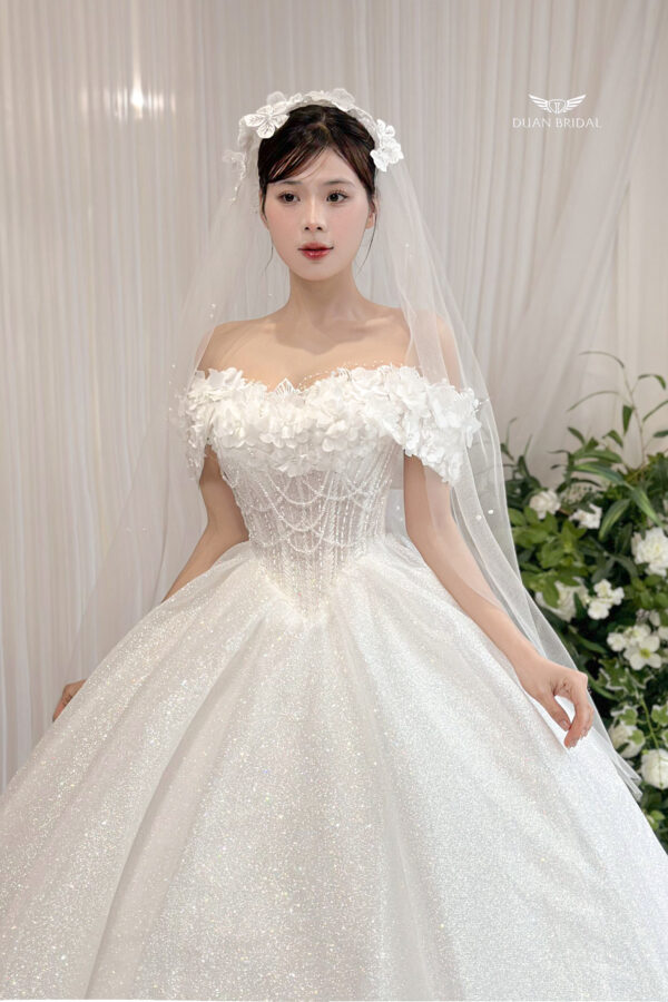 Lumyth - off-shoulder ball gown wedding dress