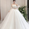 Azréa - Detachable sleeve ball gown with floral lace - 4