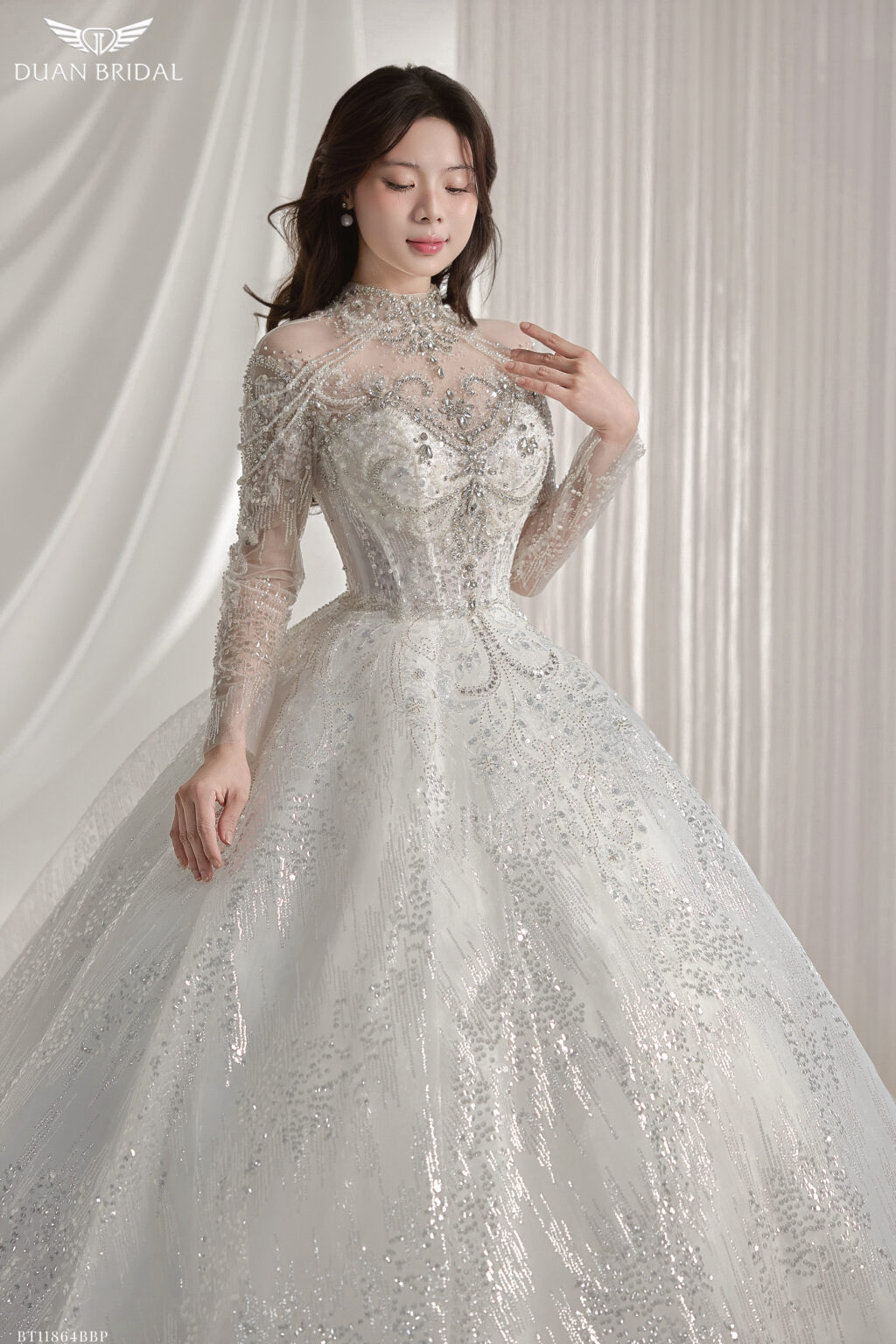 Zeryn - long sleeve ball gown wedding dress - 3