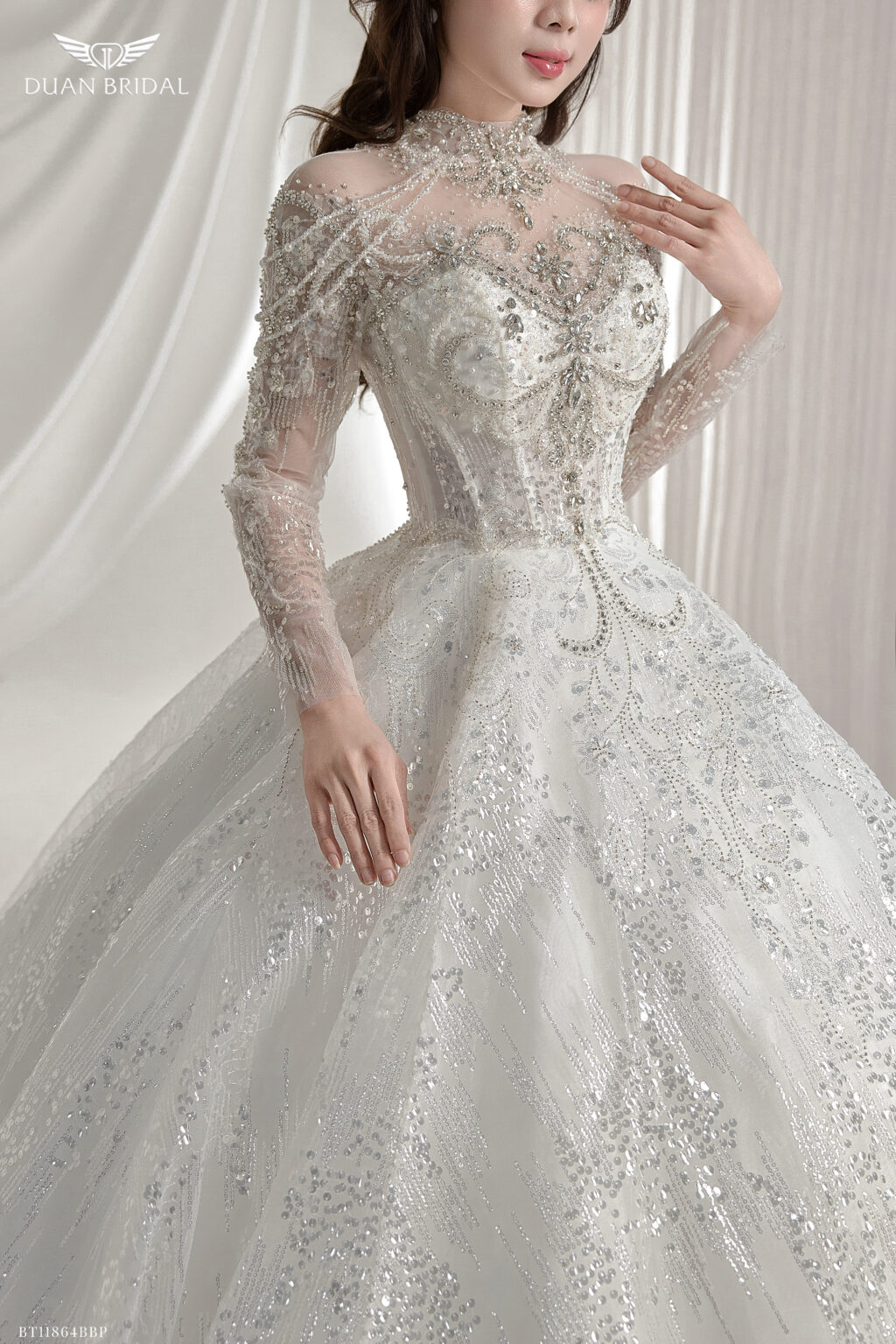 Zeryn - long sleeve ball gown wedding dress - 4