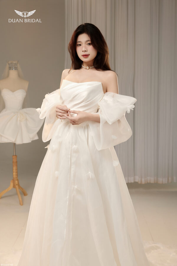 Sylith - detachable sleeve A-line wedding dress