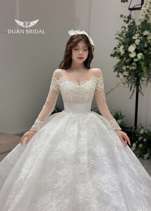 Serelle - off-shoulder long sleeve ball gown wedding dress