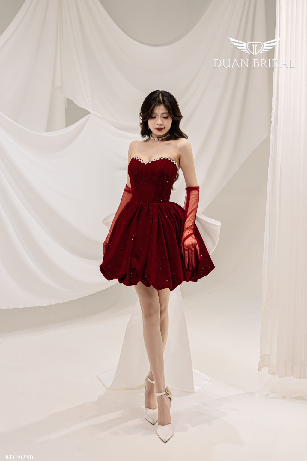 Noiré - detachable sleeve mini wedding dress - 6