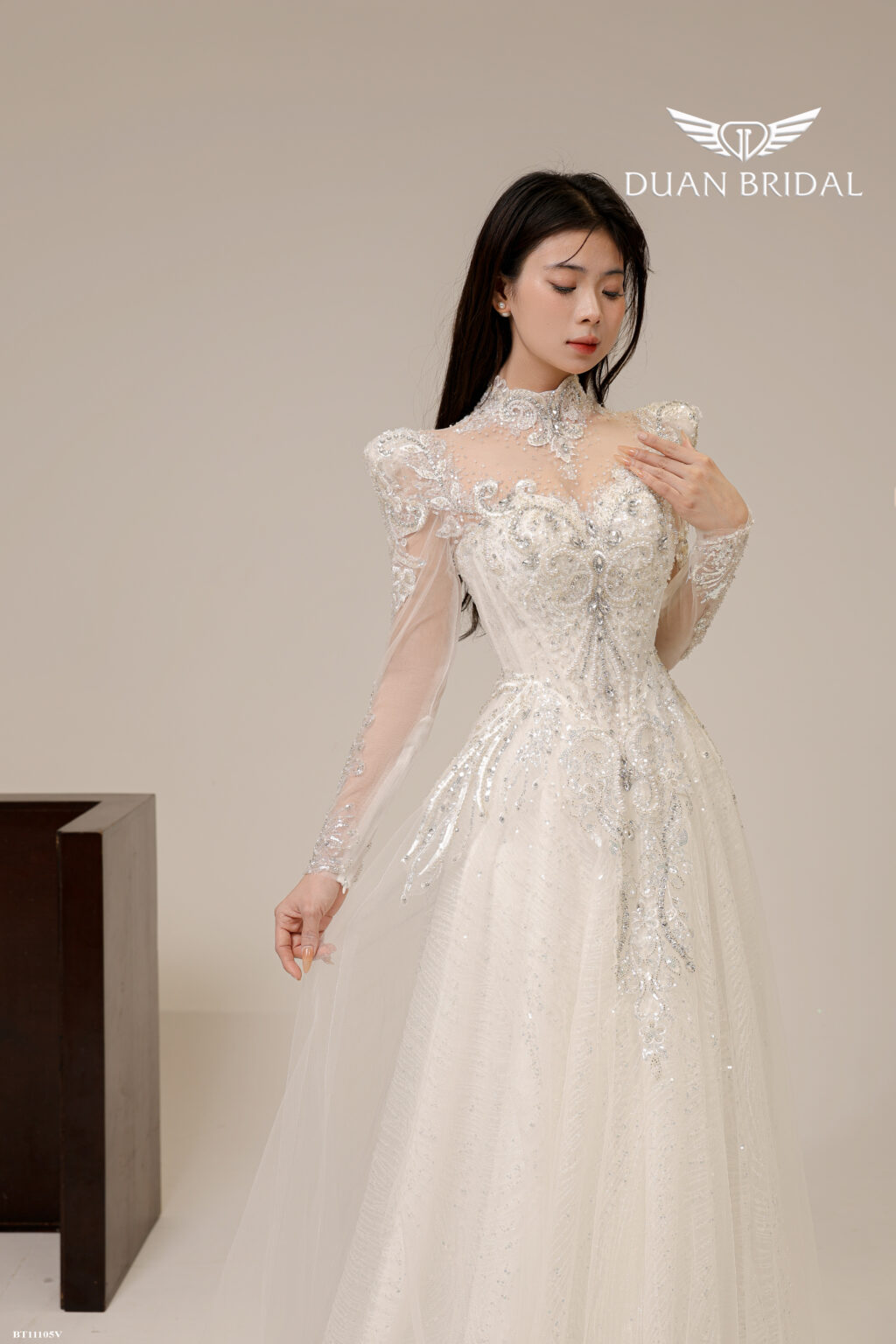 Regence - long sleeve A-line wedding dress - 4