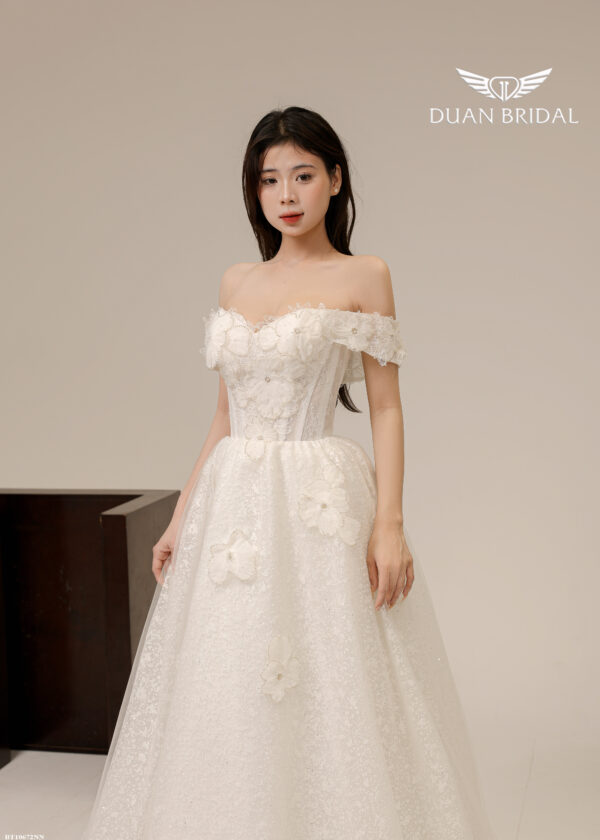 Aeris - off-shoulder A-line wedding dress
