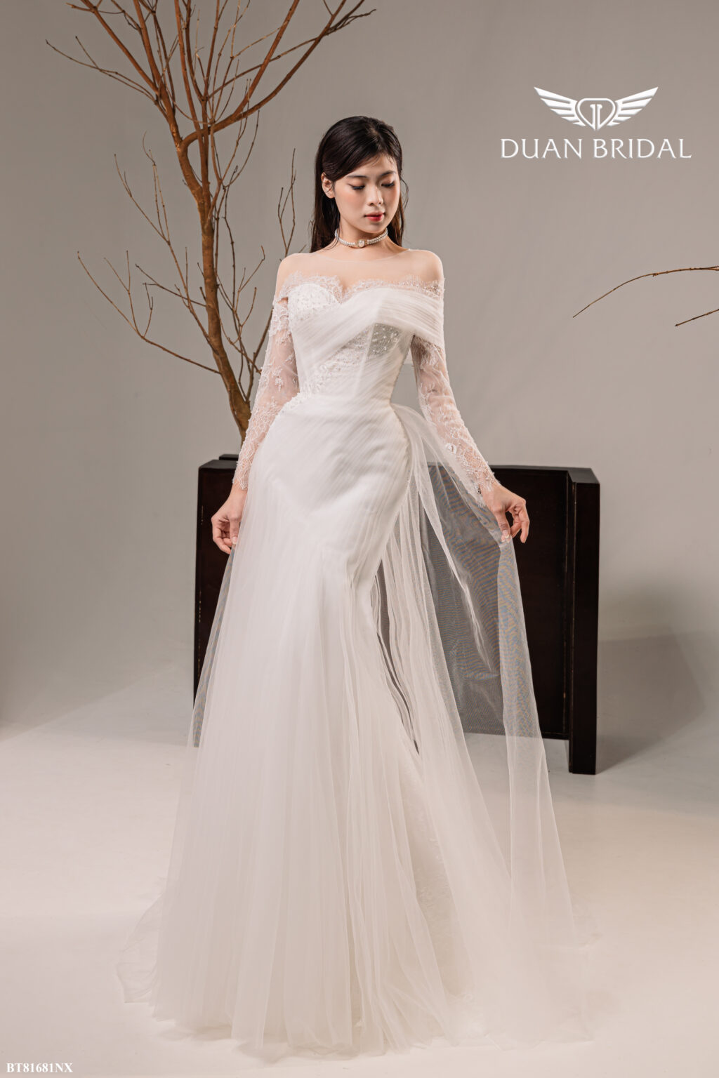 Noelle - off-shoulder long sleeve mermaid wedding dress - 3