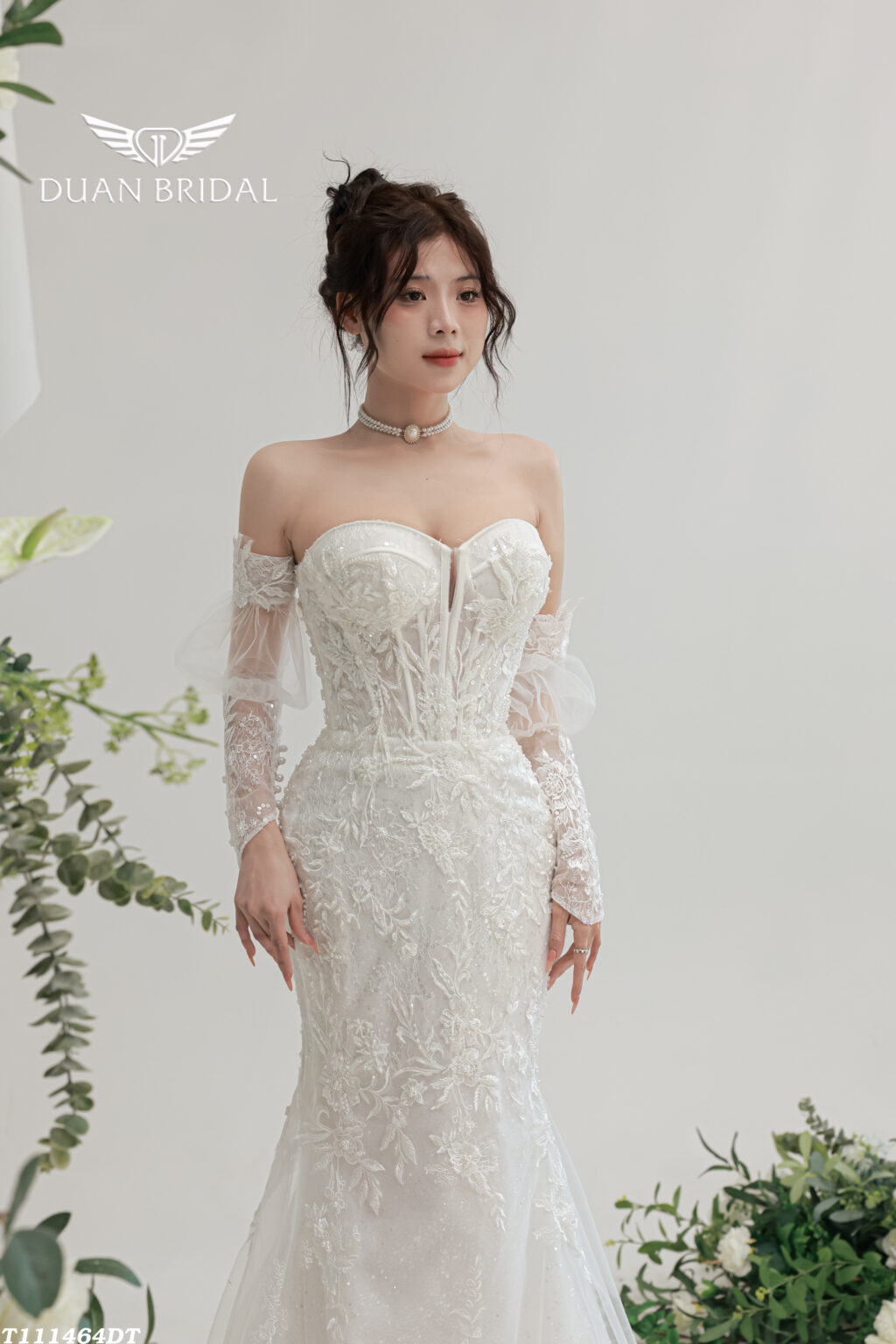 Fiora - detachable sleeve mermaid wedding dress