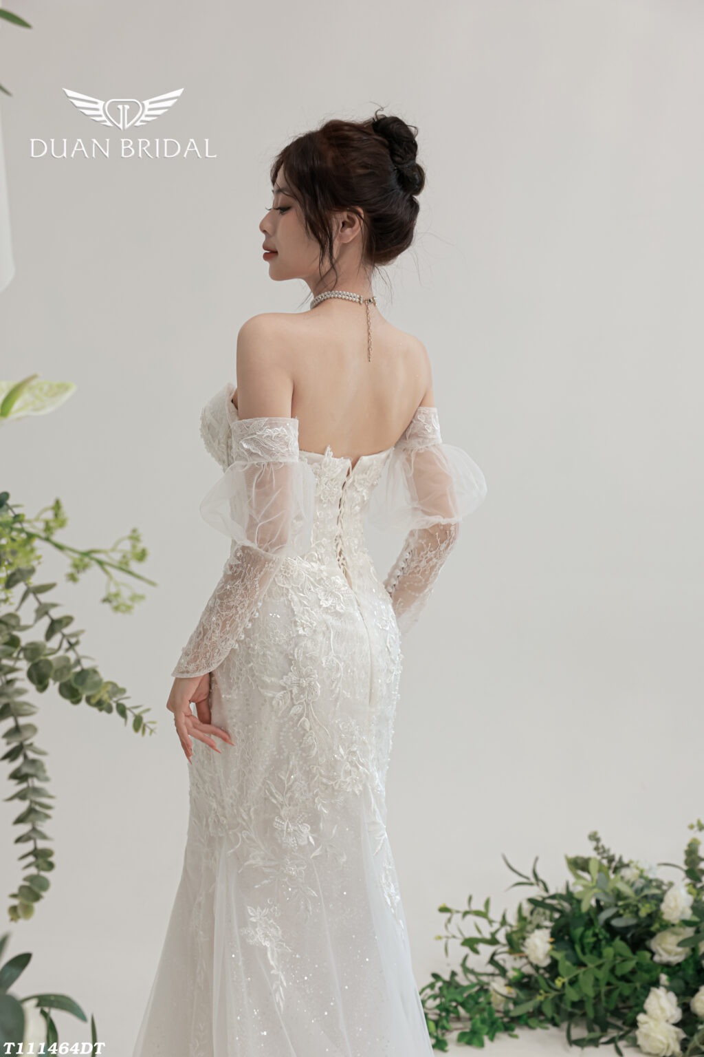 Fiora - detachable sleeve mermaid wedding dress - 3